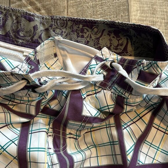 EMPYRE swim trunks - size 30 - Picture 7 of 10